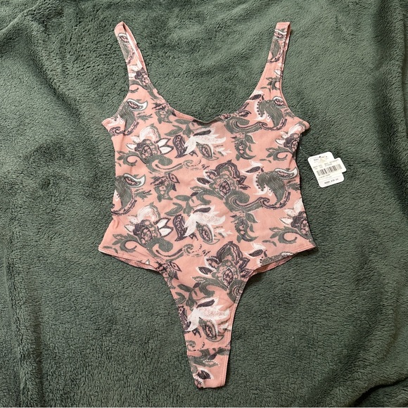 (SOLD) Free People ★ Mesh Floral Bodysuit - Picture 3 of 8